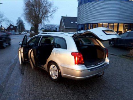 Toyota Avensis Wagon - 1.8 VVTi Linea Sol RIJD ZEER GOED /NAP/NIEUWE APK12-12-2020/AIRCO/CRUS/INRUIL - 1