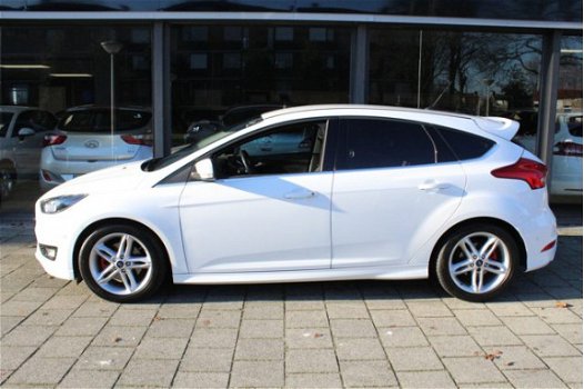 Ford Focus - 1.5 ST-Line 150PK // NAVI // CLIMATE // LMV - 1