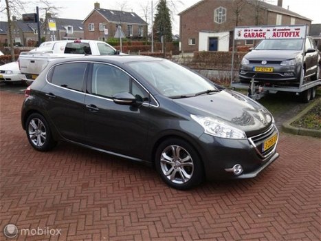 Peugeot 208 - - 1.6 e-HDi Allure Leder Clima Navi - 1