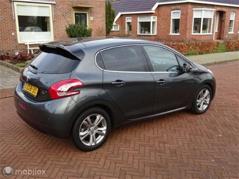 Peugeot 208 - - 1.6 e-HDi Allure Leder Clima Navi - 1