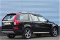 Volvo XC90 - 2.4 D5 SPORT Automaat 7-st, Navi, Climate, Cruise, PDC - 1 - Thumbnail