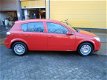 Opel Astra - 1.8 Essentia - 1 - Thumbnail
