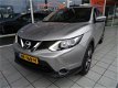 Nissan Qashqai - 1.5 dCi Connect Edition /trekhaak/camera360/clima/keyles/navi/ - 1 - Thumbnail