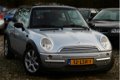 Mini Mini Cooper - 1.6 BJ2003 PANO/LEER/AIRCO/1JR APK - 1 - Thumbnail