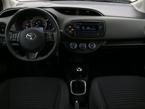 Toyota Yaris - 1.0 Vvt-I Comfort - 1