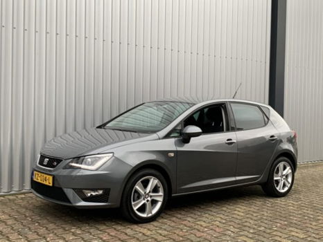 Seat Ibiza - 1.0 EcoTSI FR Connect | Nav | Xenon | Stoelverwaming | € 1.000, - 1