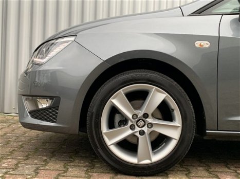 Seat Ibiza - 1.0 EcoTSI FR Connect | Nav | Xenon | Stoelverwaming | € 1.000, - 1