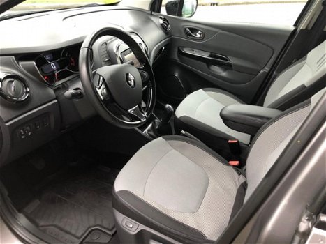 Renault Captur - 0.9 TCe Dynamique Navigatie - 17inch - Cruise control - 1