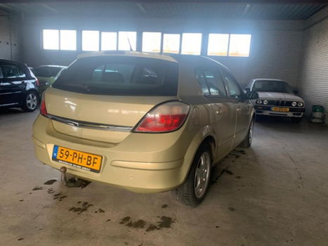 Opel Astra - 1.6 Enjoy - 1