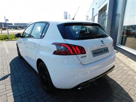 Peugeot 308 - 1.2 PureTech 110pk S&S Airconditioning | Lichtmetalen velgen (16) | Navigatie | Cruise - 1