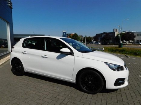 Peugeot 308 - 1.2 PureTech 110pk S&S Airconditioning | Lichtmetalen velgen (16) | Navigatie | Cruise - 1