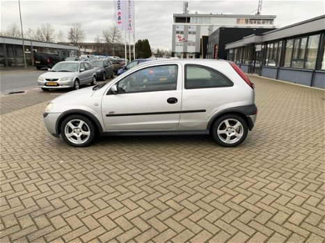 Opel Corsa - 1.4-16V Sport Goede nette auto weinig km nap - 1