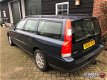 Volvo V70 - 2.4 140pk youngtimer - 1 - Thumbnail