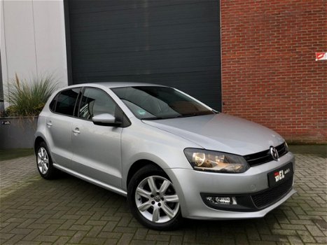 Volkswagen Polo - 1.2 TSI BlueMotion Highline Edition Cruisecontrol, Navigatie, Bluetooth, NAP+APK 2 - 1