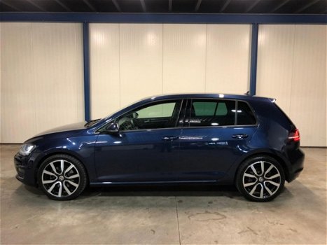 Volkswagen Golf - 1.4 TSI ACT Highline adaptive cruise, Standkachel, trekhaak, Camera, Stoelverw, Pa - 1