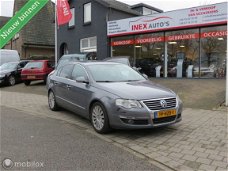 Volkswagen Passat - 2.0 TDI Sportline NAVI 17'' LMV