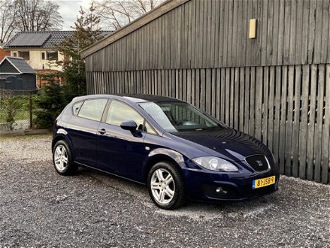 Seat Leon - 1.9 TDI Ecom. Style | Navi | Autom. Airco | PDC V+A | Cruise Control | Trekhaak | APK to - 1