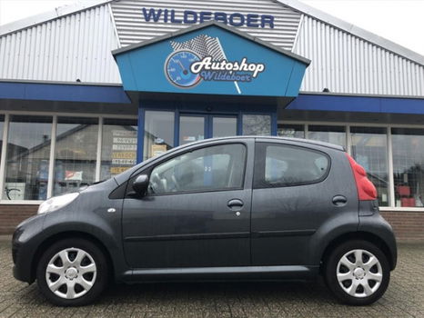 Peugeot 107 - 1.0 12V 5DR + AIRCO + ELEK RAMEN + CENTRALE VERGRENDELING + STUURBEKRACHTIGING - 1