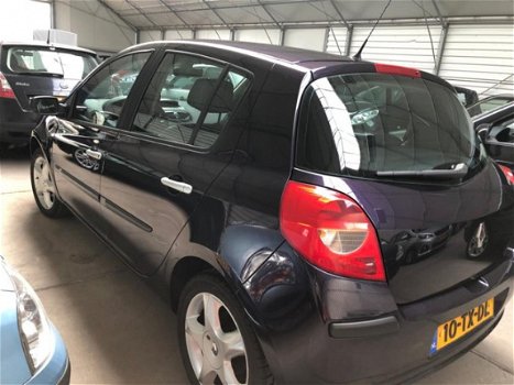 Renault Clio - 1.6-16V Dynamique S Airco climate, Elek ramen voor, Radio CD Speler, Cruise control, - 1