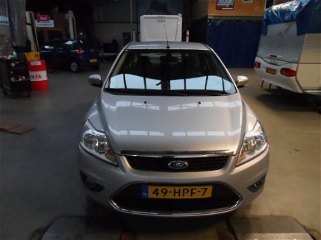Ford Focus - 1.6 Ghia *Automaat*Airco*Full options*56000km - 1