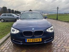 BMW 1-serie - 116d Sport Xenon leder Navi Pdc Dealer