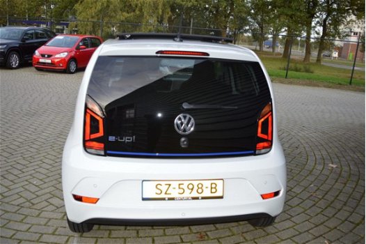 Volkswagen e-Up! - E-UP 82PK CLIMA/PANO-DAK/CRUISE/CCS/PDC/CAMERA/LED/APP-NAVI 