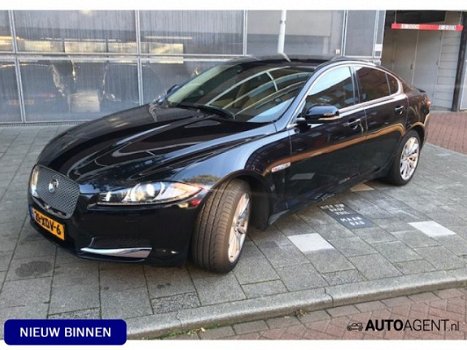 Jaguar XF - 2.2D Automaat, Leder, Navi, Xenon, Licht metaal - 1