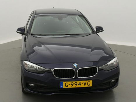 BMW 3-serie - 2.0 D 320 LUXERY | ECC | NAVI | LMV |PDC - 1