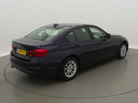 BMW 3-serie - 2.0 D 320 LUXERY | ECC | NAVI | LMV |PDC - 1