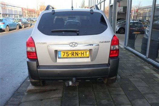 Hyundai Tucson - 2.0i 4WD Style - 1