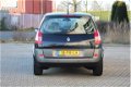 Renault Scénic - 2.0-16V Privilège Luxe | Navi - Dealer onderhouden - 1 - Thumbnail