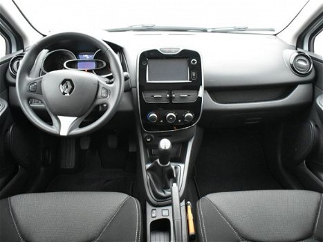 Renault Clio Estate - TCe 90 Expression // Navi / Lichtmetalen velgen / Airco - 1