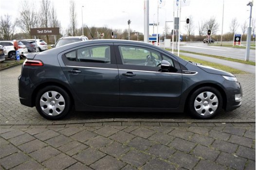 Chevrolet Volt - 1.4 LTZ *Navigatie, Airco, Cruise Control, DAB, Camera - 1