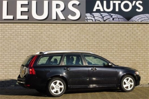 Volvo V50 - D2 DRIVE START/STOP R-DESIGN PRO EDITION - 1