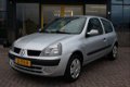 Renault Clio - 1.2-16V Community AIRCO NIEUWE APK - 1 - Thumbnail