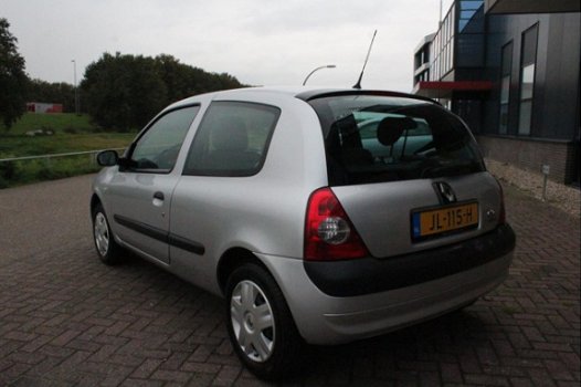 Renault Clio - 1.2-16V Community AIRCO NIEUWE APK - 1