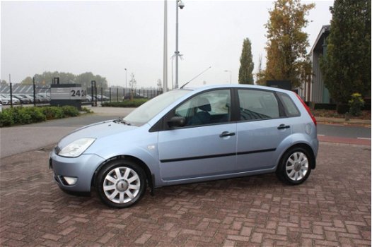 Ford Fiesta - 1.4-16V Ambiente 1e Eigenaar 5 deurs airco trekhaak - 1