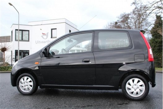 Daihatsu Cuore - Black Edition AIRCO STUURBEKRACHTIGING - 1