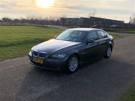 BMW 3-serie - 325I DYNAMIC EXECUTIVE Leer-Navi-PDC - 1