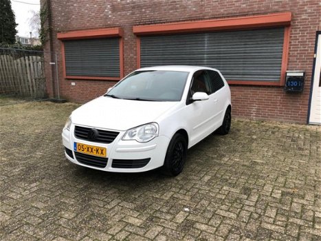 Volkswagen Polo - 1.4-16V Optive NAP nieuwe APK - 1