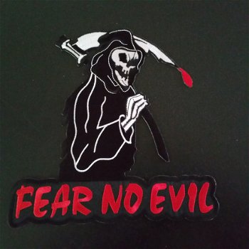 Rug Patch Maltezer Cross en Fear No Evil - 2