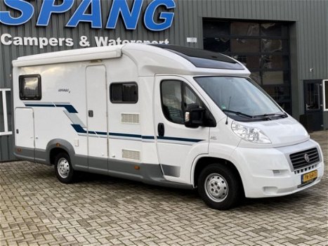 Weinsberg Imperiale 601 Enkele bedden, 6.60m Lang - 2