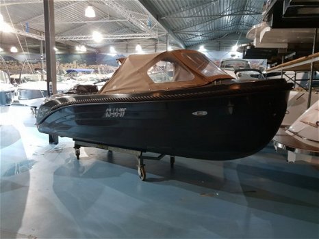 OudHuijzer 570 tender met Suzuki 60 pk - 1