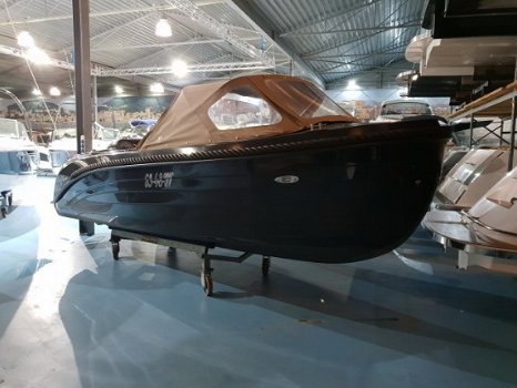 OudHuijzer 570 tender met Suzuki 60 pk - 2