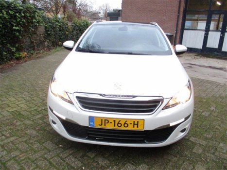 Peugeot 308 SW - 1.2 PureTech Style 130pk navigatie panoramadak parelmoer dealeronderhouden - 1