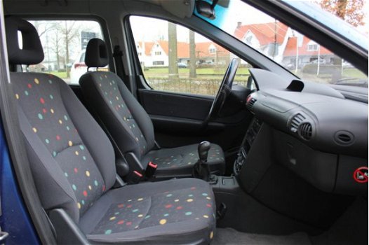 Mercedes-Benz Vaneo - 1.7 CDI Ambiente / AIRCO / ELEK. RAMEN / LM-VELGEN / TREKHAAK - 1