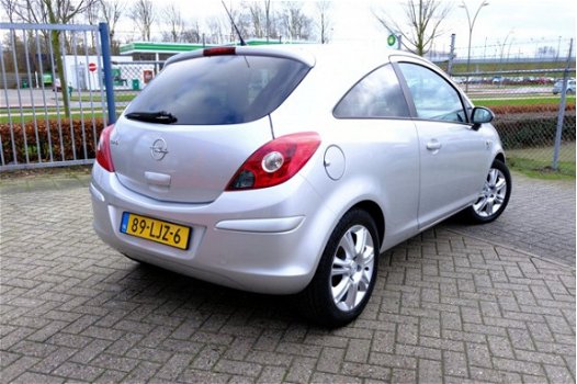 Opel Corsa - 1.4-16V '111' Edition - 1