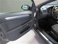Opel Astra Wagon - 1.6 Edition, clima, parkeersensoren, cruise