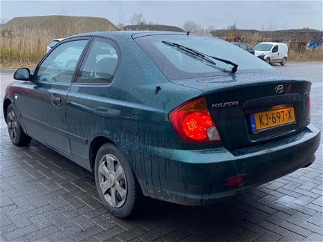 Hyundai Accent - 1.3i Active - 1