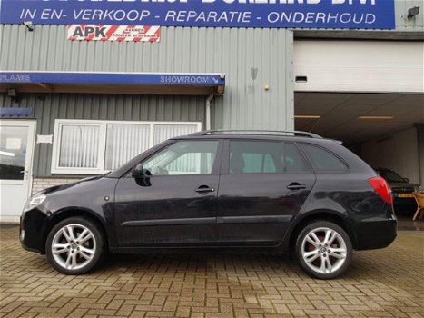 Skoda Fabia Combi - 1.2-12V */Cruise Control/Pdc achter - 1